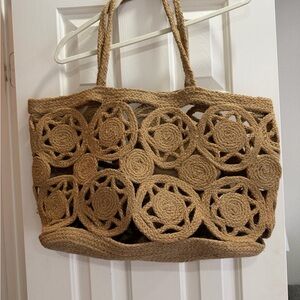 Woven Circle Tote summer/vacation Bag in Tan